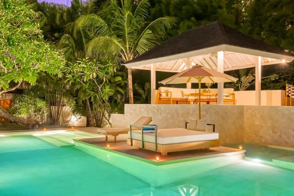 Villa Venice - 2000M2 Garden Right Behind Beach Seminyak